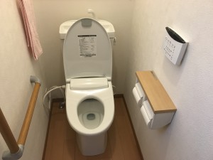 トイレ工事（ウォシュレット交換）