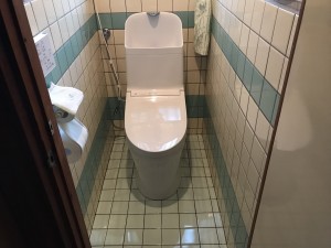 トイレ交換工事