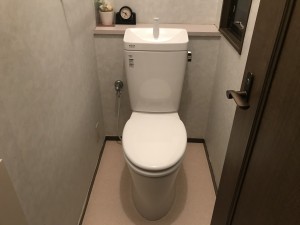 トイレ交換工事