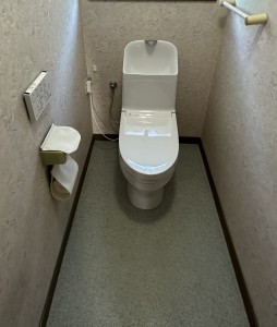 トイレタンクから水漏れ！！